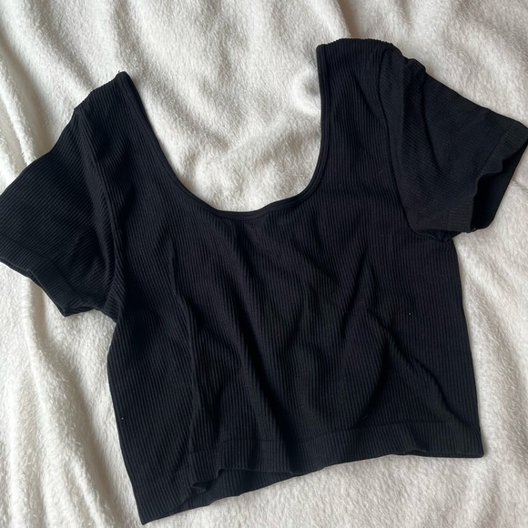 Aeropostale Seamless Tee - Picture 2 of 2